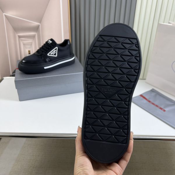 P*rada Top Sneakers Low CL 20230831-50