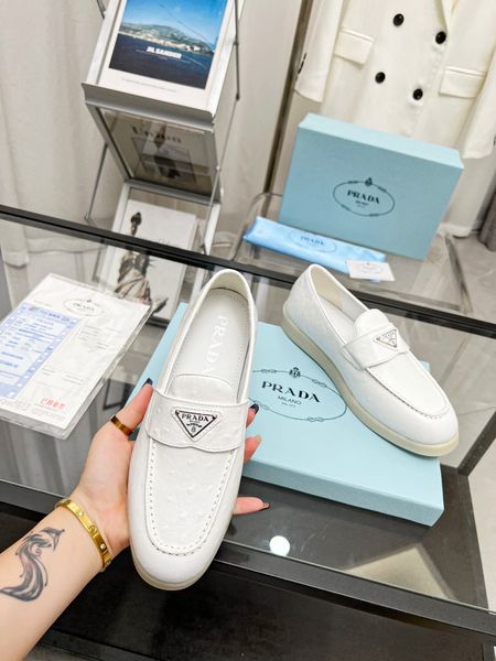 P*rada Top Loafer CL 23030831-91
