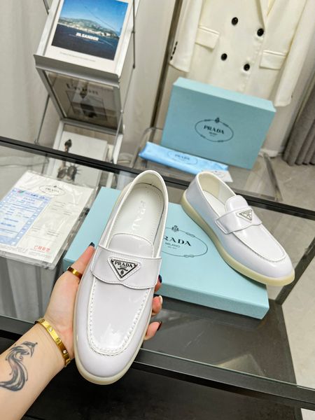 P*rada Top Loafer CL 23030831-93