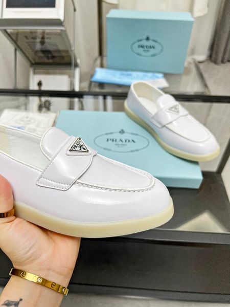 P*rada Top Loafer CL 23030831-93