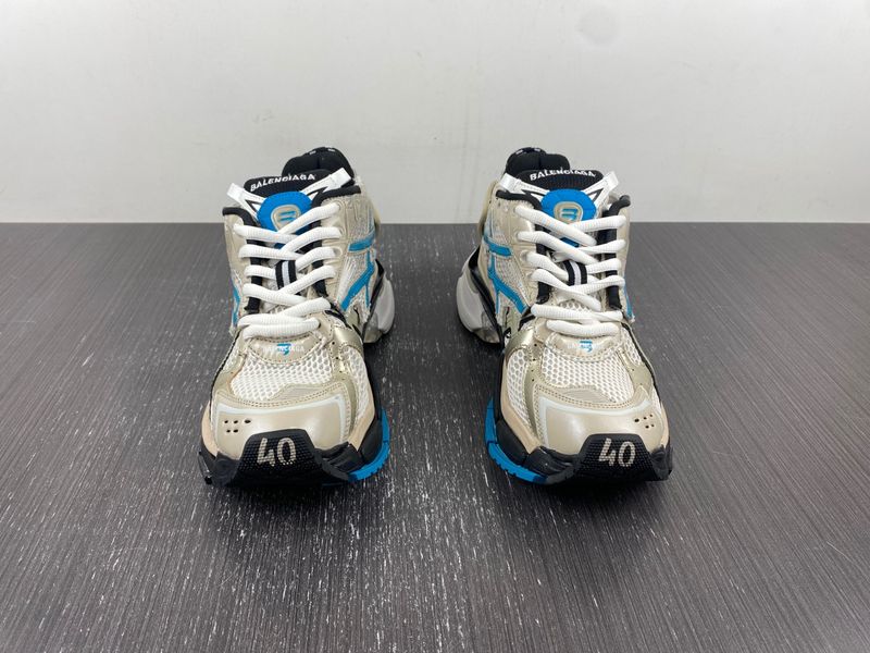 B*alenciaga runner AM 20230905-6