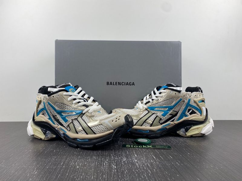 B*alenciaga runner AM 20230905-6