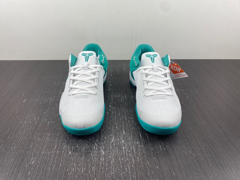 Kobe 8 Protro Radiant Emerald FQ3549-101