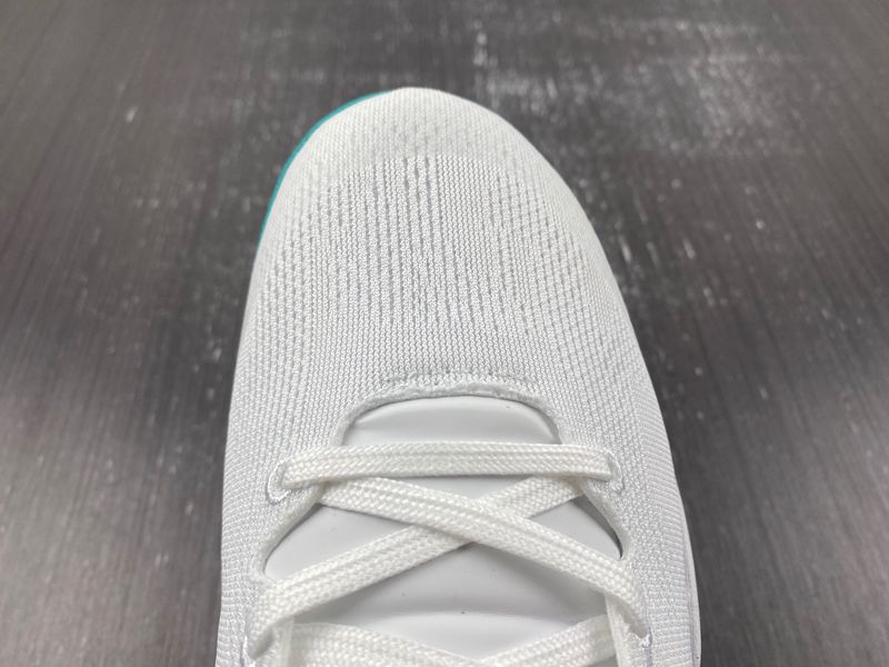 Kobe 8 Protro Radiant Emerald FQ3549-101
