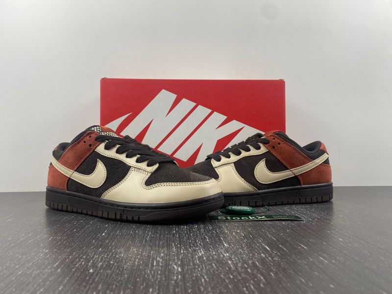 Dunk Low Red Panda FV0395-200