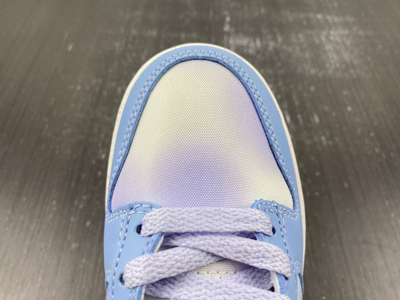 Dunk Low Blue Airbrush Canvas FN0323-400