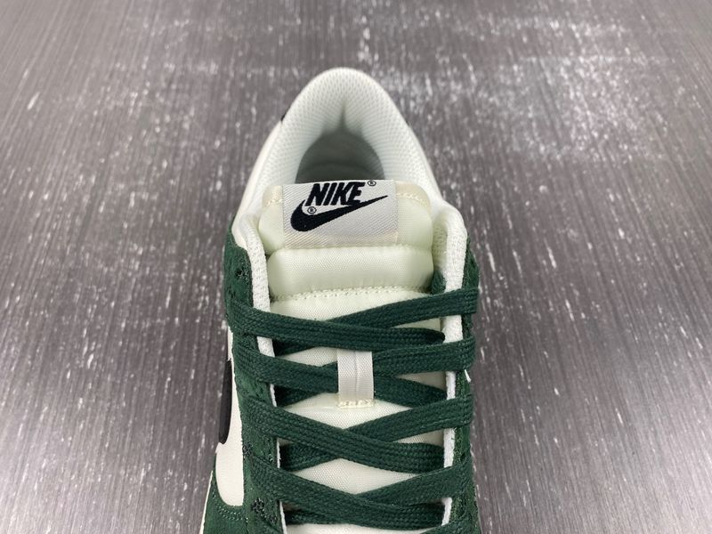 Dunk Low Green Snake FQ8893-397