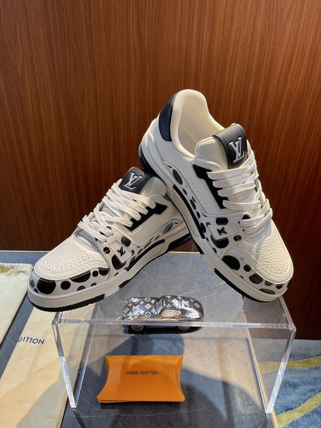 Men L*ouis V*uitton Top Sneaker Trainer RR20231017-30