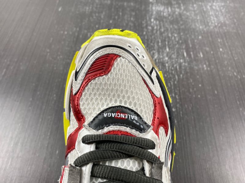 B*alenciaga runner AM 20231019-8