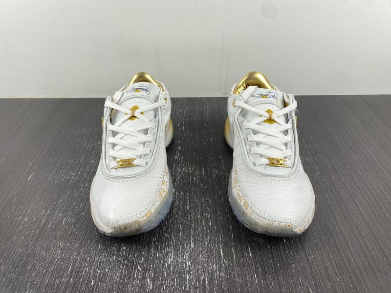 LeBron 20 Gold DJ5422-002