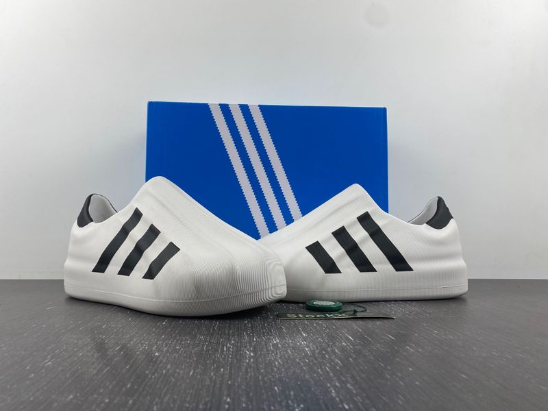 adiFOM Superstar White Black  HQ8750