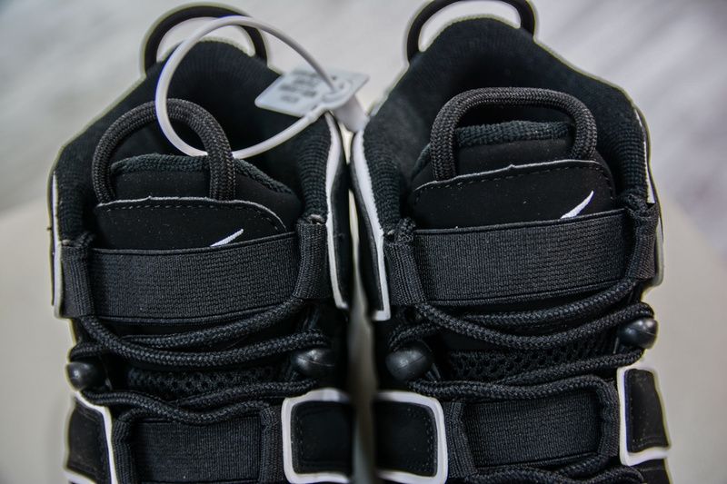 Air More Uptempo Black White 414962-002