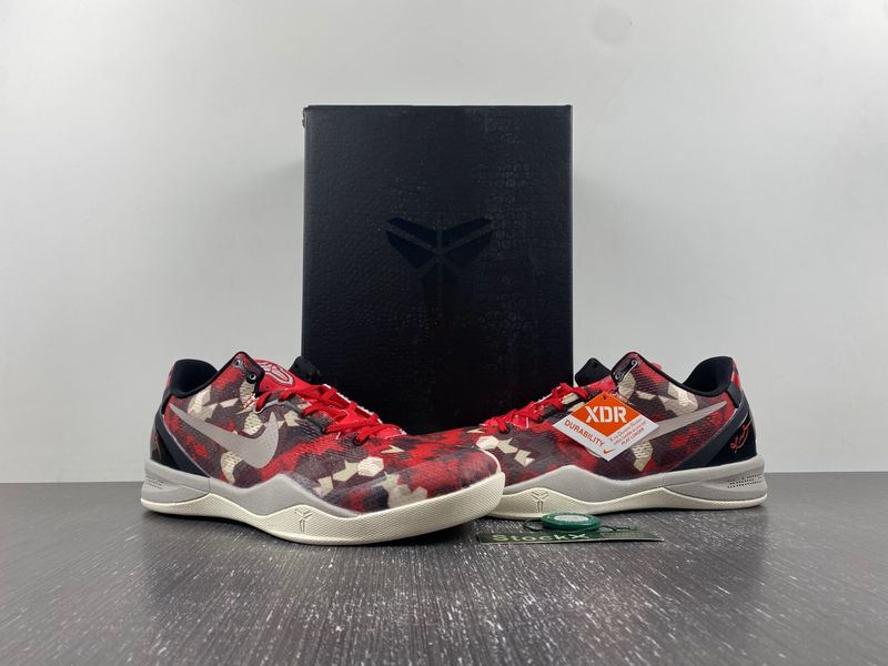 Kobe 8 Milk Snake  555035-601