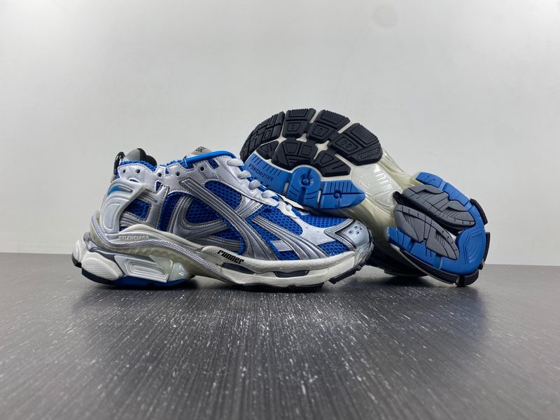 B*alenciaga runner AM 20231219-2