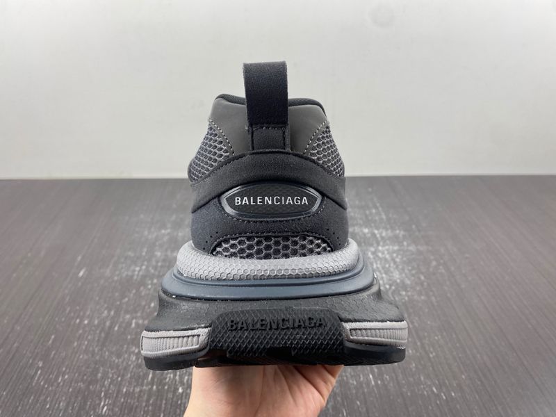 B*alenciaga 3XL Sneaker AM20240116-6