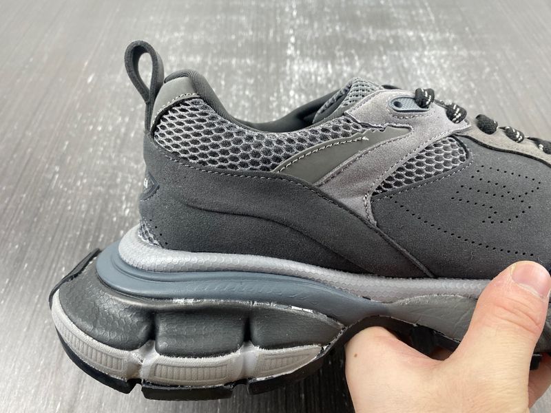 B*alenciaga 3XL Sneaker AM20240116-6