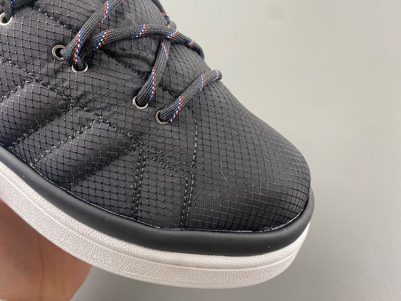 Campus Moncler Core Black IG7868