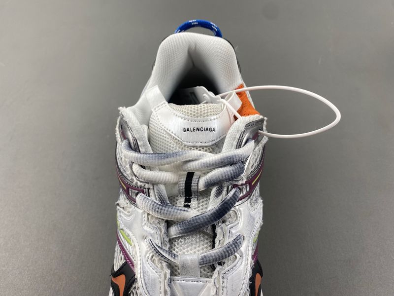 B*alenciaga runnerSneaker AM20240416-4