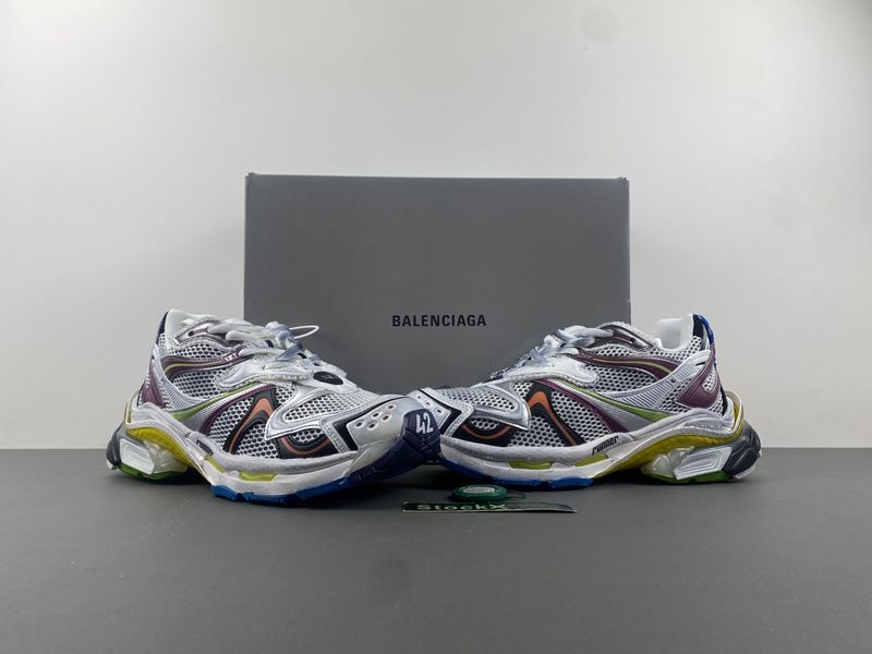 B*alenciaga runnerSneaker AM20240416-4
