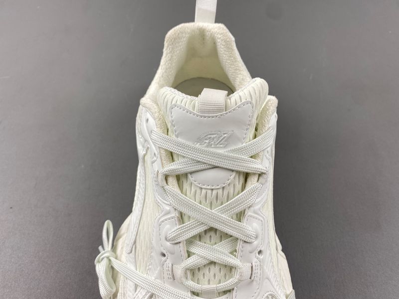 B*alenciaga 3XL Sneaker AM20240416-5