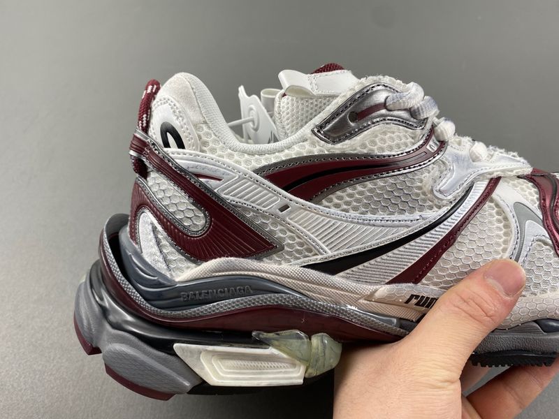 B*alenciaga runnerSneaker AM20240416-9