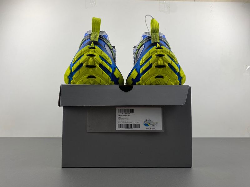 B*alenciaga Cargo AM 20240509-1