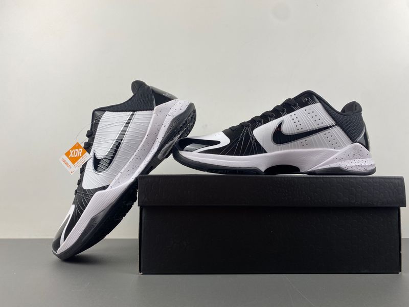 Kobe 5 Protro Panda CD4991-400
