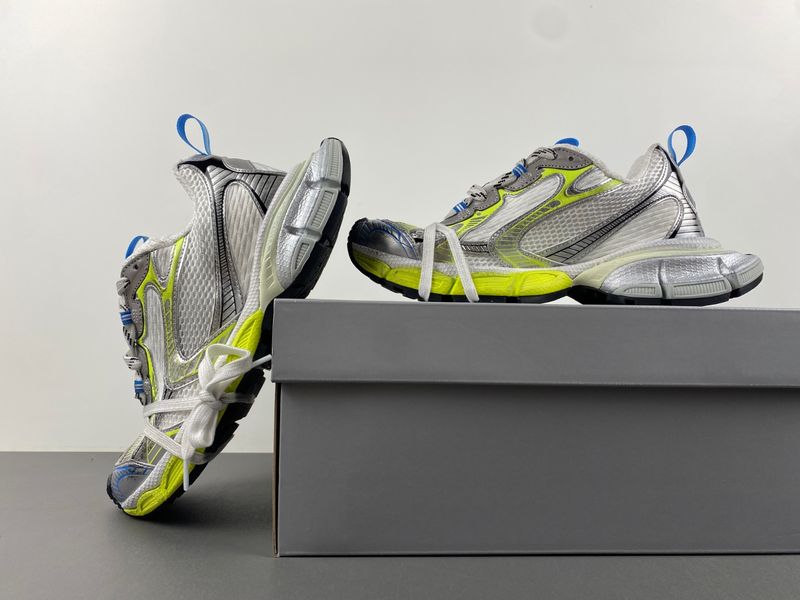B*alenciaga 3XL Sneaker AM20240511-5