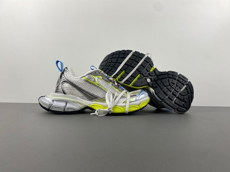 B*alenciaga 3XL Sneaker AM20240511-5