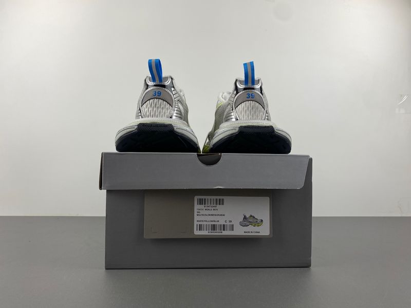B*alenciaga 3XL Sneaker AM20240511-5