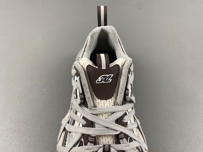 B*alenciaga 3XL Sneaker AM20240511-6