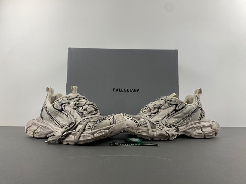 B*alenciaga 3XL Sneaker AM20240604-2
