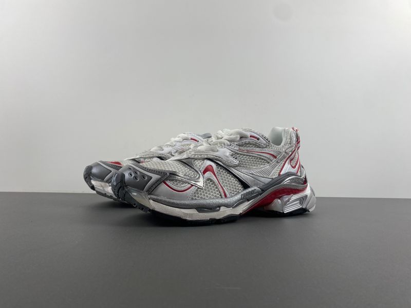 B*alenciaga runner AM 20240611-5