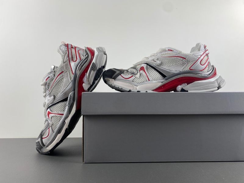 B*alenciaga runner AM 20240611-5