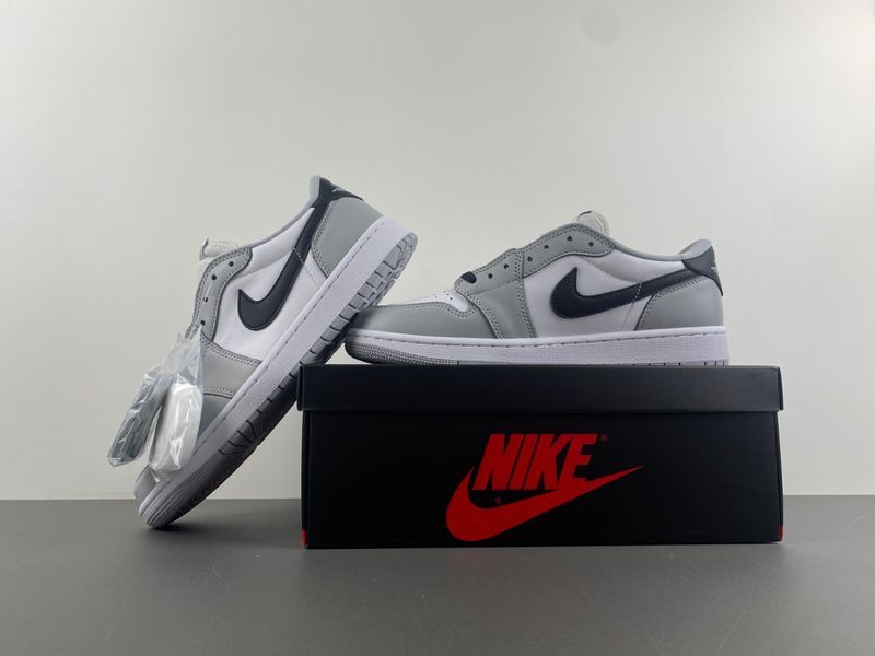 Air Jordan 1 Retro Low Grey CZ0790-110