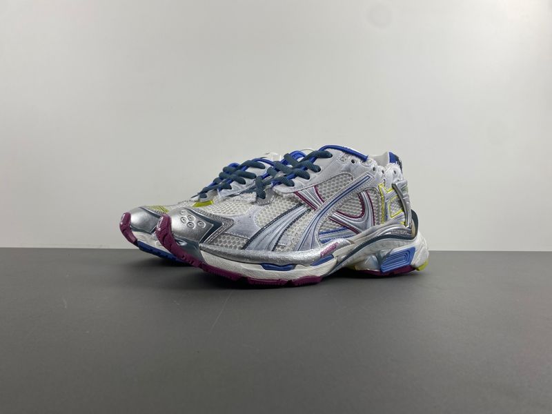 B*alenciaga runner AM 20240611-14
