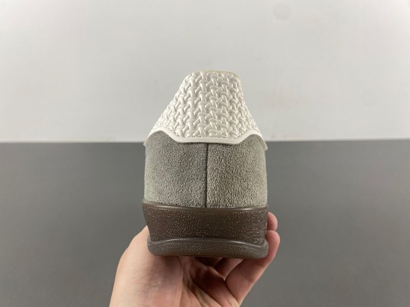 Gazelle Indoor Dark Grey White  IF1807
