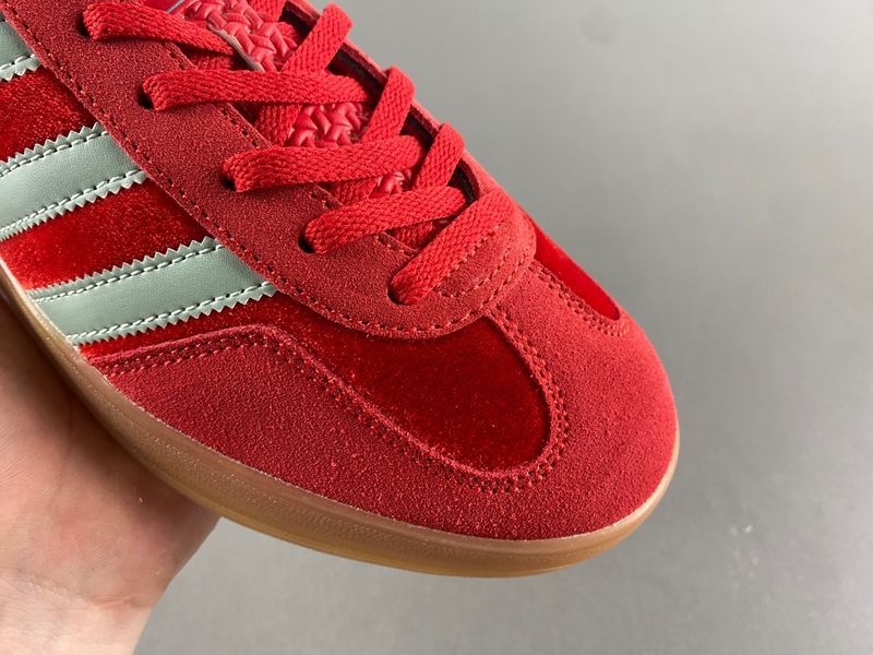 Samba OG Talchum Pack Scarlet  IG8905