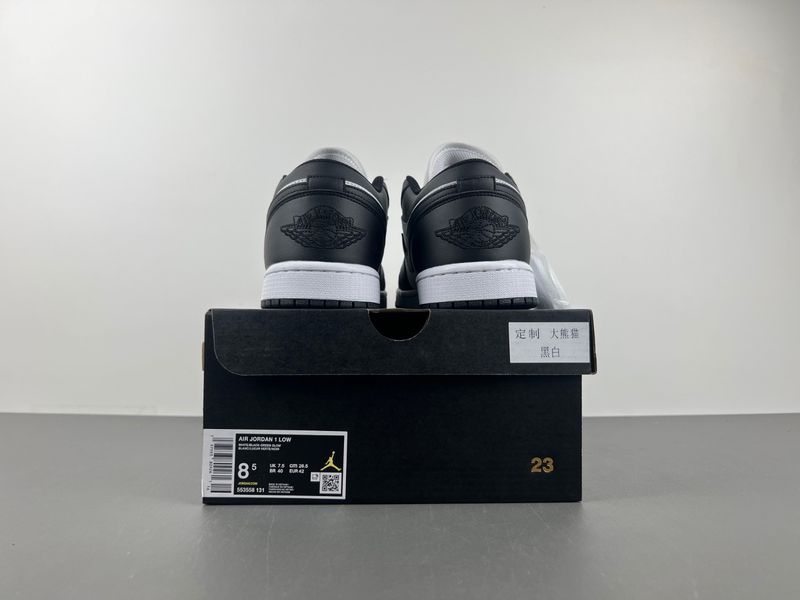 Air Jordan 1 Retro Low Panda 5553558-131