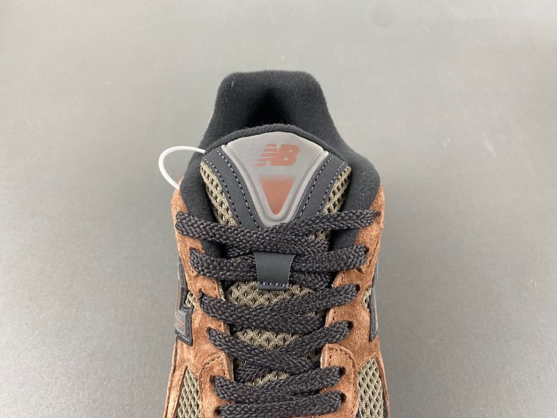 New Balance 2010 Brown U2010ANV