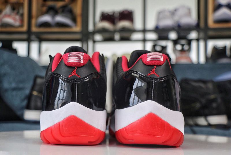 Air Jordan 11 Retro Low Bred 528895-012