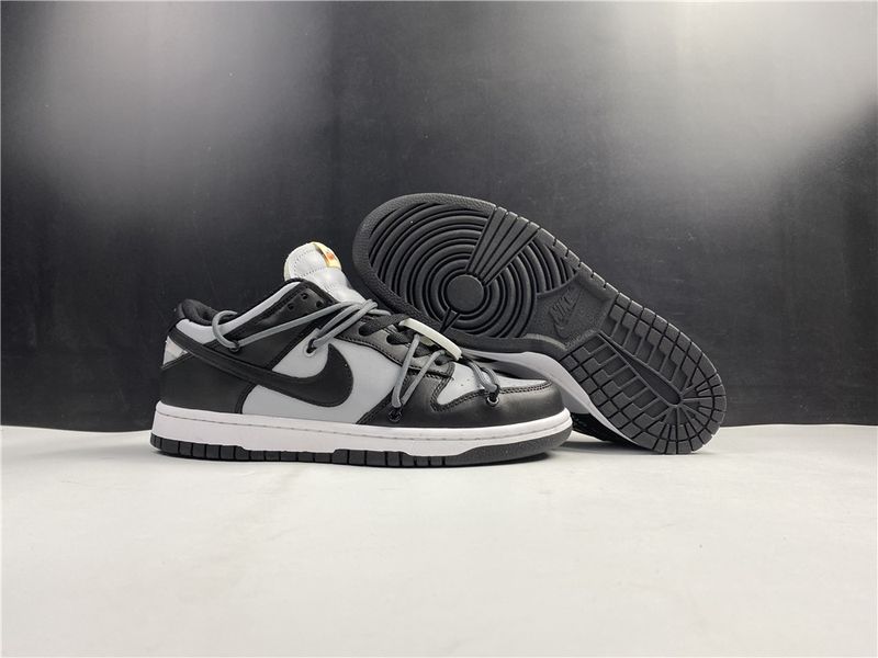 Off-White x Nike Dunk Low