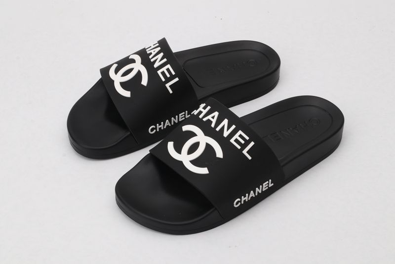 C*anel Sandals