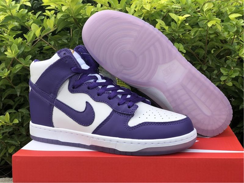 Nike Dunk High WMNS “Varsity Purple” DC5382-100