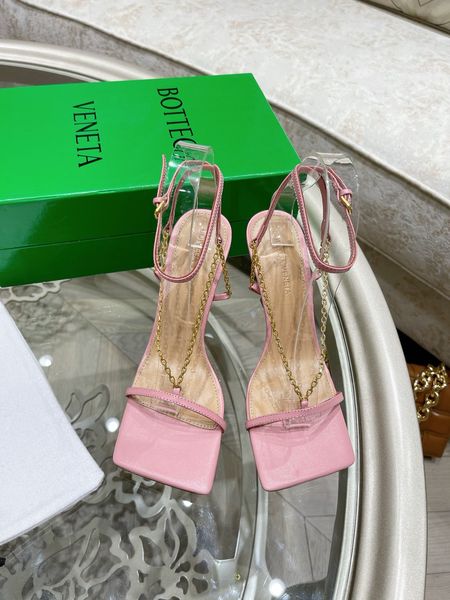 Women B*ottega Top Sandals