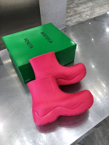 Women B*ottega Top Boots