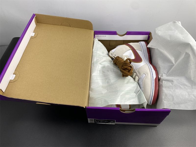 Nike SB Dunk high Team Crimson CV9499-100