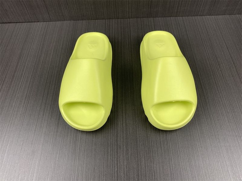 Yeezy Slide