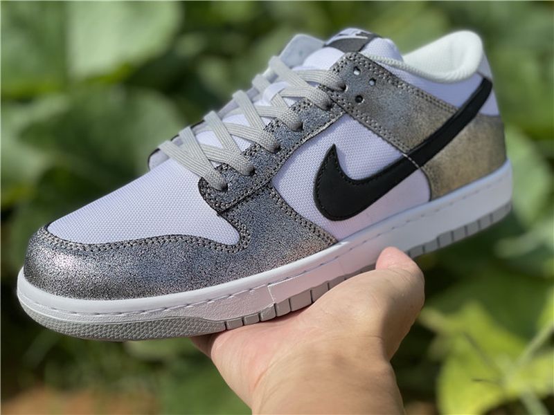 Nike SB Dunk Low DO5882-001