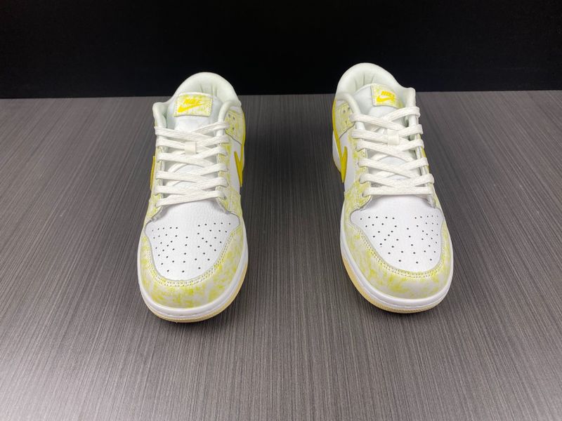Nike Dunk SB Low DM9467-700